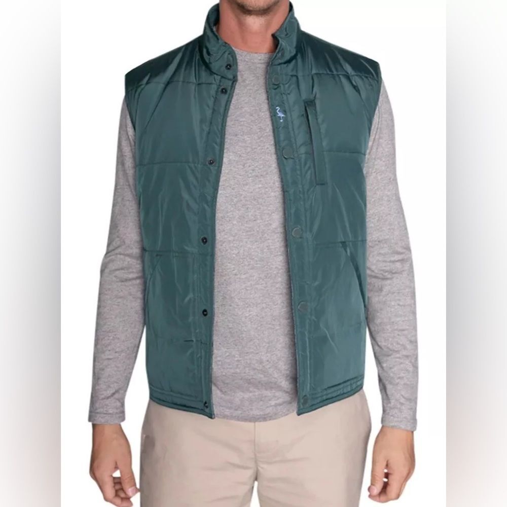 TaylorByrd reversible solid to printed camo vest size XL NWT